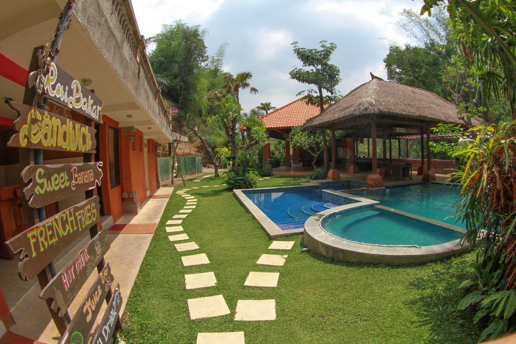 Ubud Hotel And Villas Malang Zewnętrze zdjęcie